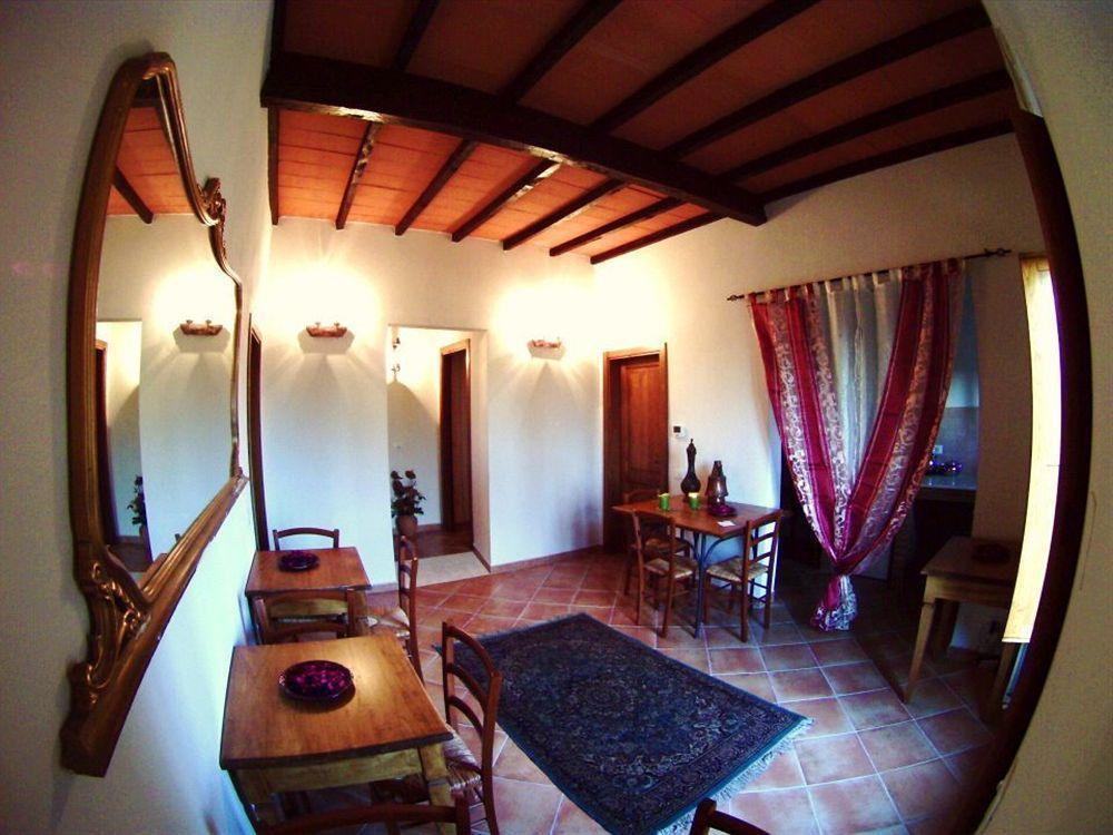 مبيت وإفطار Val di Pugna Casa Cecchi المظهر الخارجي الصورة