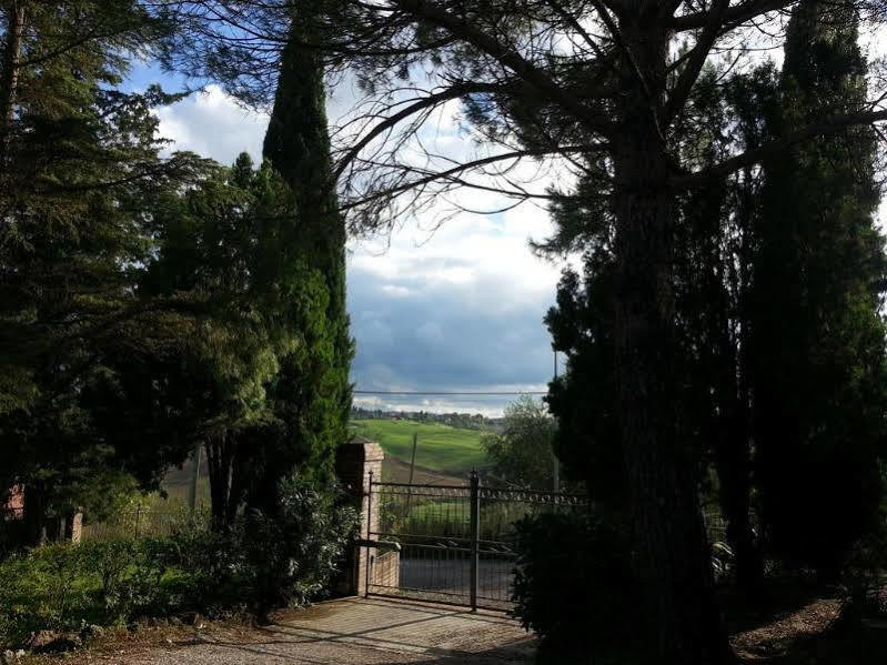 مبيت وإفطار Val di Pugna Casa Cecchi المظهر الخارجي الصورة