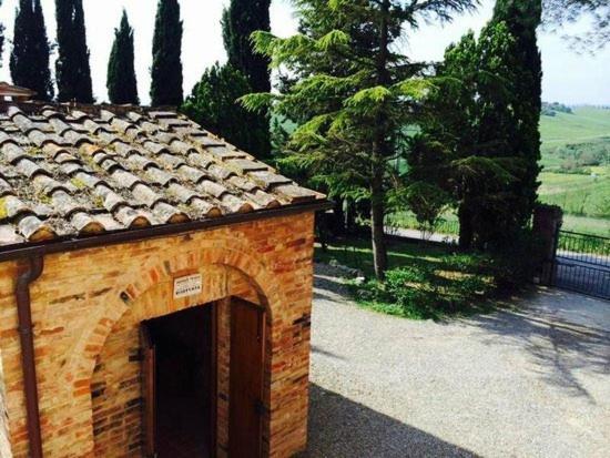 مبيت وإفطار Val di Pugna Casa Cecchi المظهر الخارجي الصورة